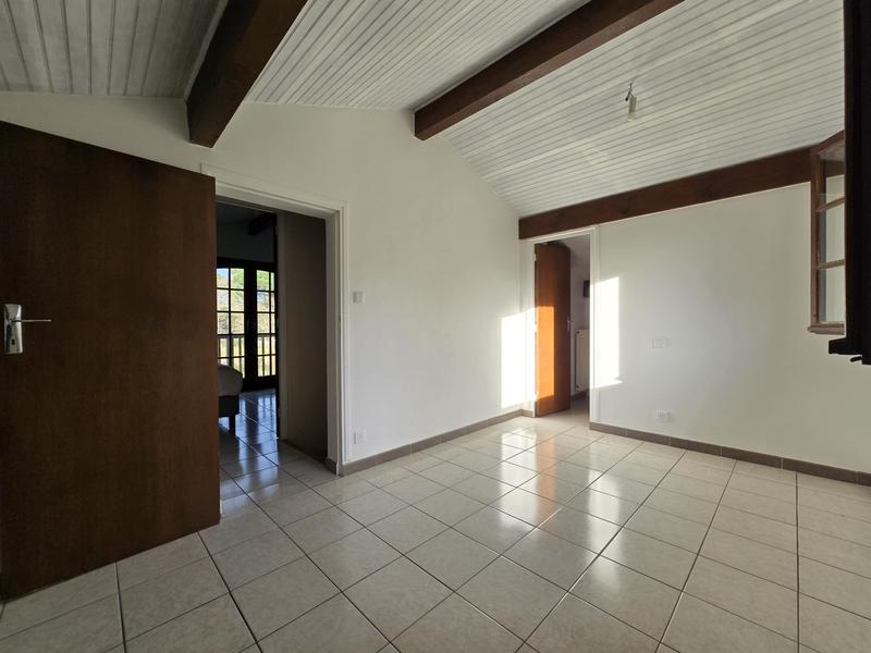 Maison - 135 m² - 6 pièces