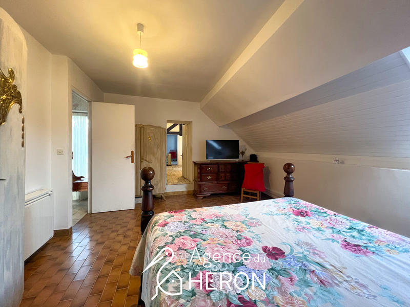 Maison - 162 m² - 7 pièces