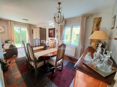 Maison - 128 m² - 6 pièces