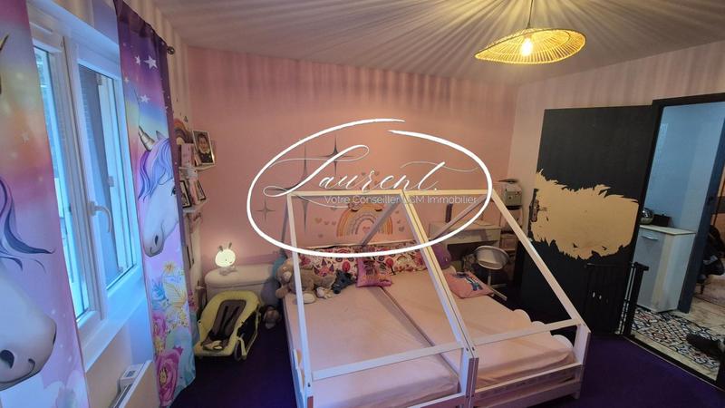 Immeuble - 134 m² - 6 pièces