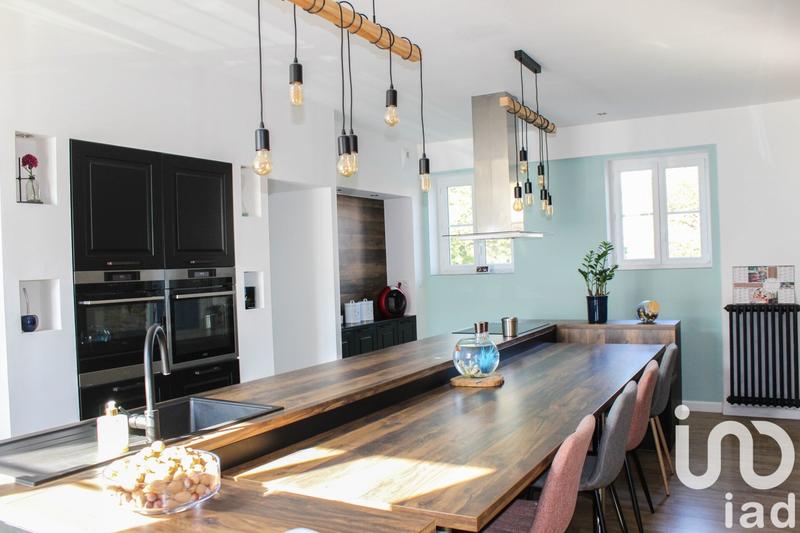 Maison de ville - 236 m² - 10 pièces