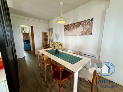 Appartement - 83 m² - 4 pièces