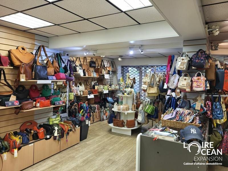 Fonds de commerce - Local commercial - 47 m²