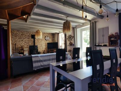 Maison - 94 m² - 3 pièces