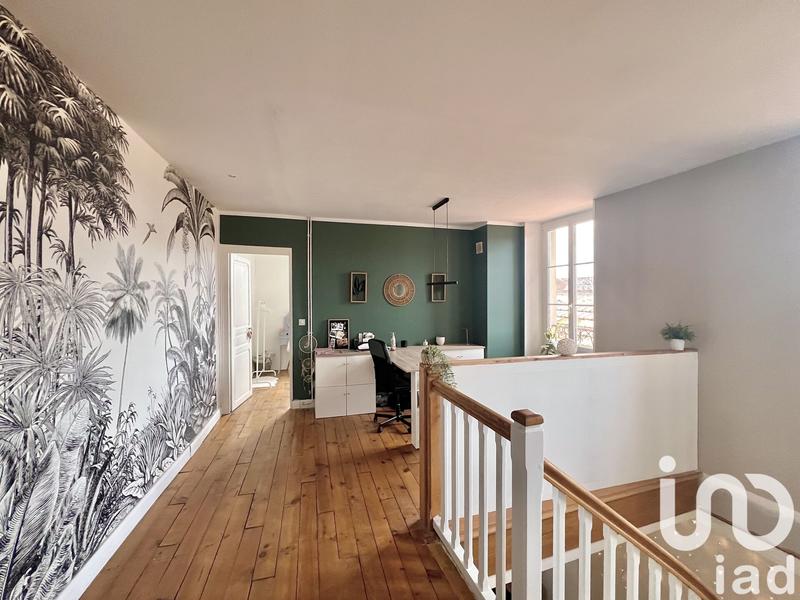 Maison - 201 m² - 6 pièces