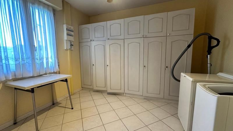 Maison - 152 m² - 6 pièces