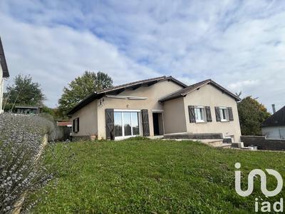 Maison - 152 m² - 6 pièces