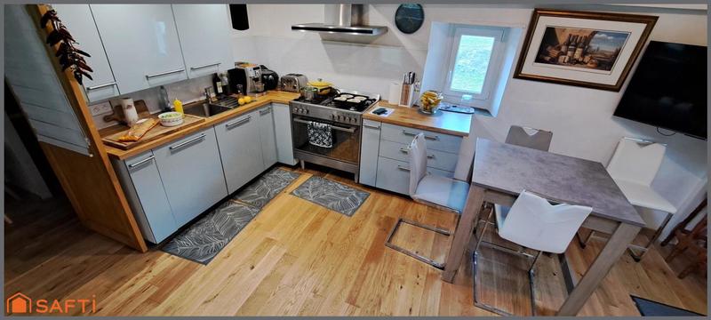 Maison - 88 m² - 3 pièces