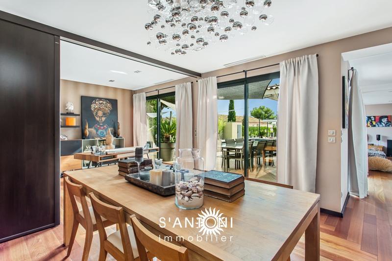 Maison d'architecte - 181 m² - 6 pièces