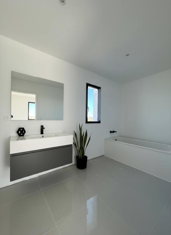 Maison - 138 m² - 5 pièces