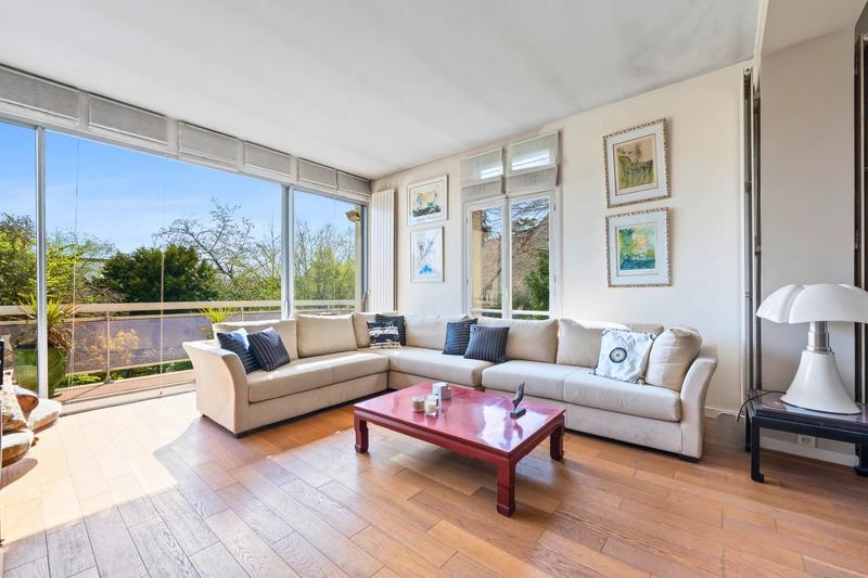 Maison - 289 m² - 10 pièces