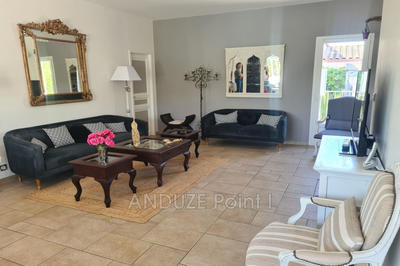 Maison - 194 m² - 8 pièces