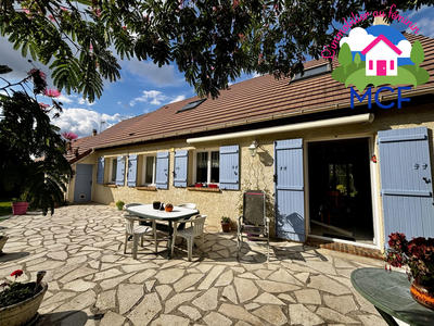 Maison traditionnelle - 127 m² - 5 pièces