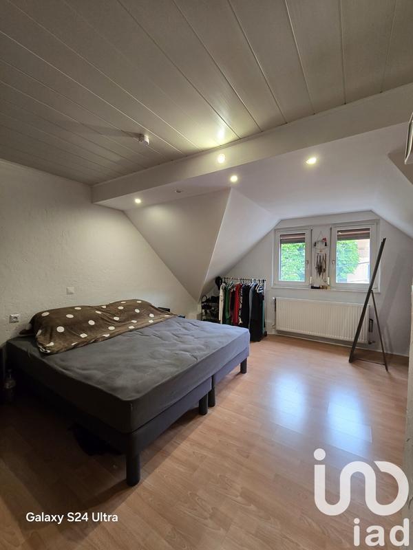 Maison - 95 m² - 5 pièces