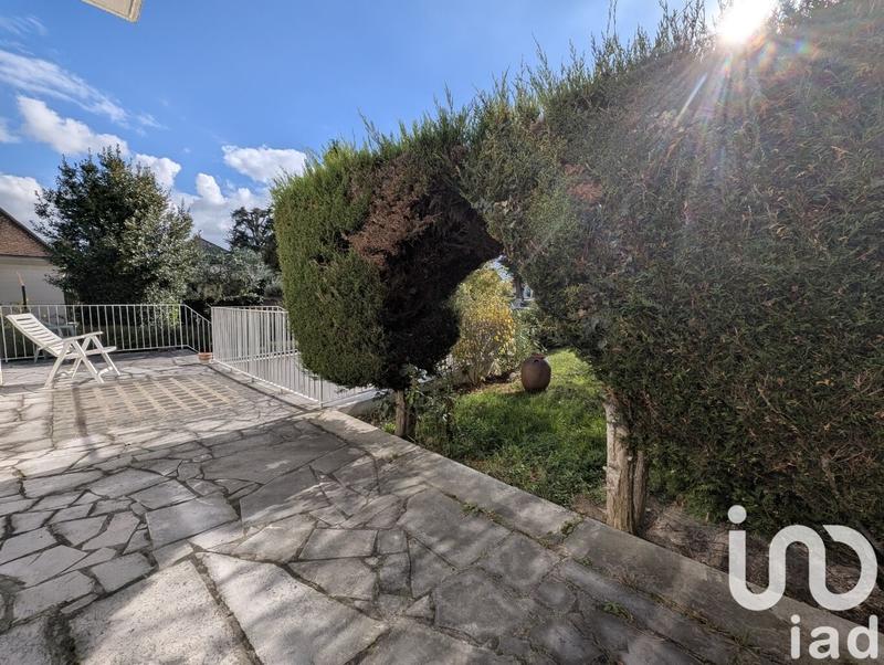 Maison de maîtres - 200 m² - 8 pièces