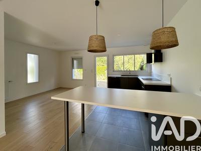Maison - 108 m² - 4 pièces