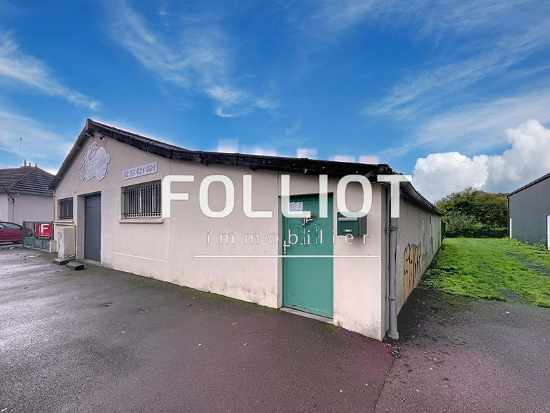 Maison - 280 m² - 8 pièces