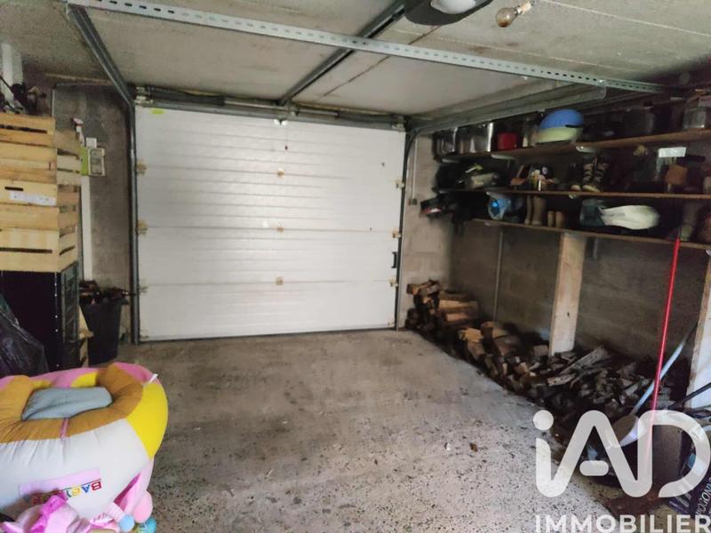 Maison - 99 m² - 5 pièces