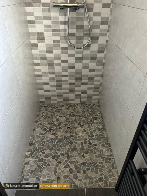 Maison - 122 m² - 5 pièces