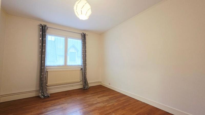 Maison - 134 m² - 5 pièces