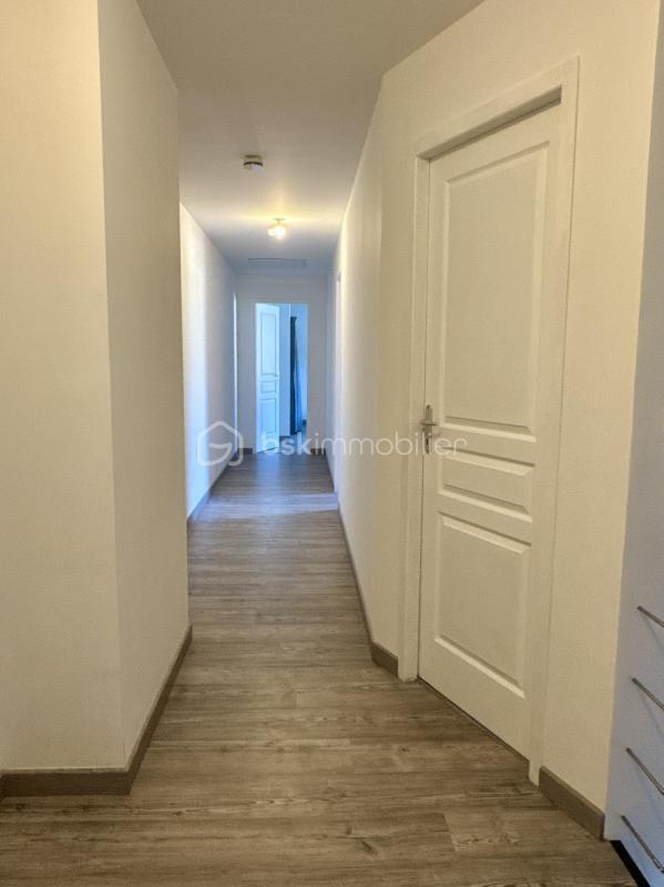 Maison traditionnelle - 125 m² - 5 pièces