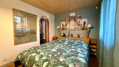 Maison - 193 m² - 10 pièces