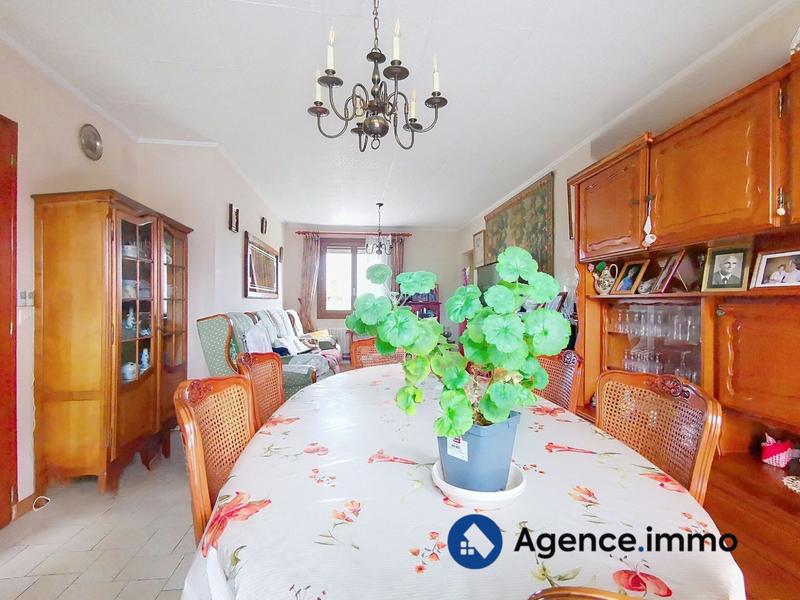 Maison - 89 m² - 5 pièces