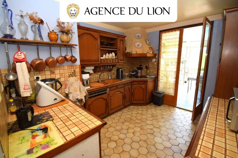 Maison - 133 m² - 8 pièces