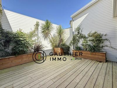 Loft - 180 m² - 5 pièces