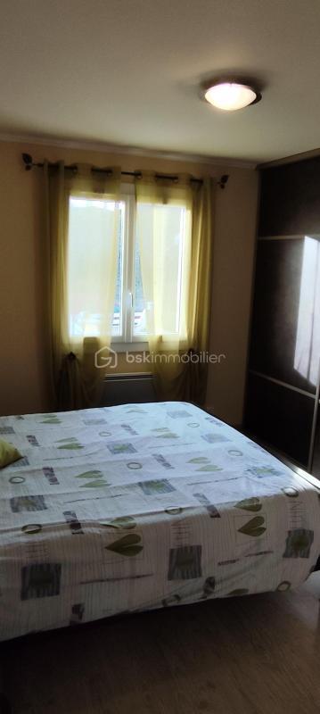 Maison traditionnelle - 104 m² - 5 pièces