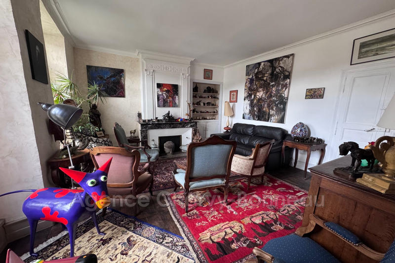 Maison de ville - 359 m² - 10 pièces