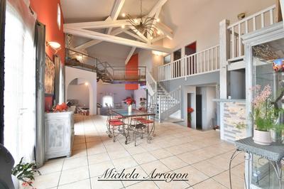 Villa - 210 m² - 7 pièces