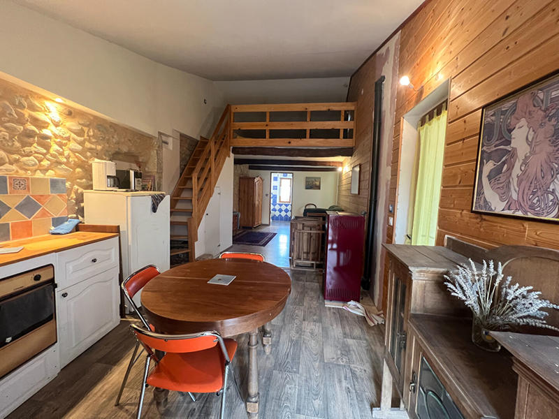 Maison - 266 m² - 9 pièces