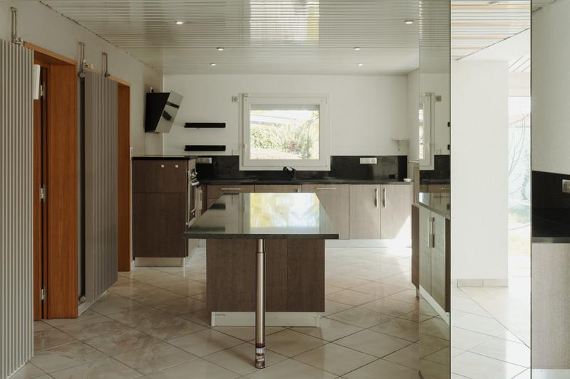 Maison - 185 m² - 6 pièces