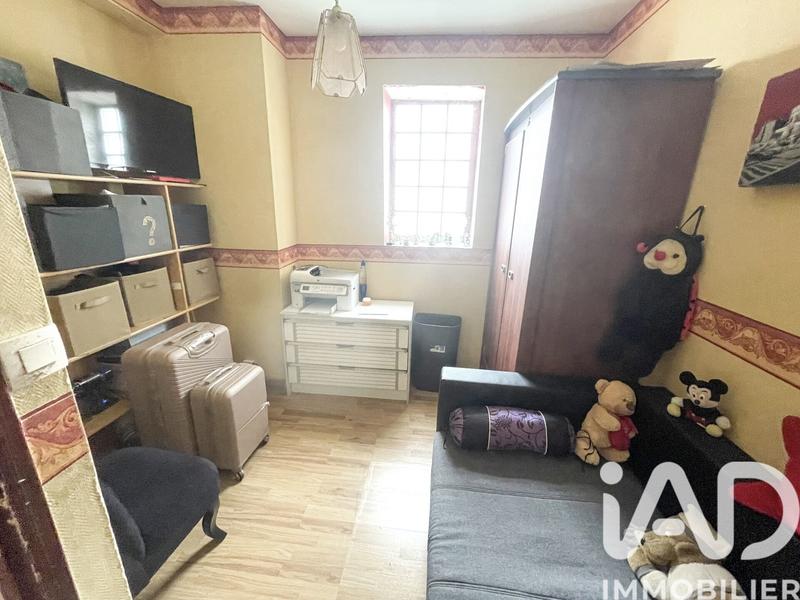 Maison - 193 m² - 8 pièces