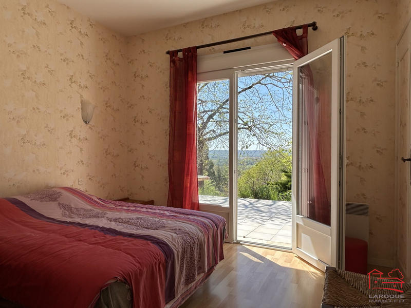 Maison - 103 m² - 4 pièces