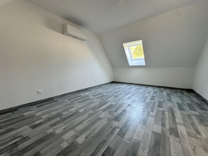 Maison - 85 m² - 5 pièces