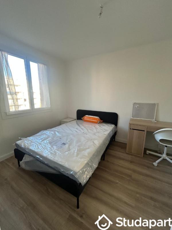 Chambre - 10 m² - 1 pièce