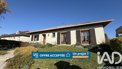 Maison - 110 m² - 6 pièces