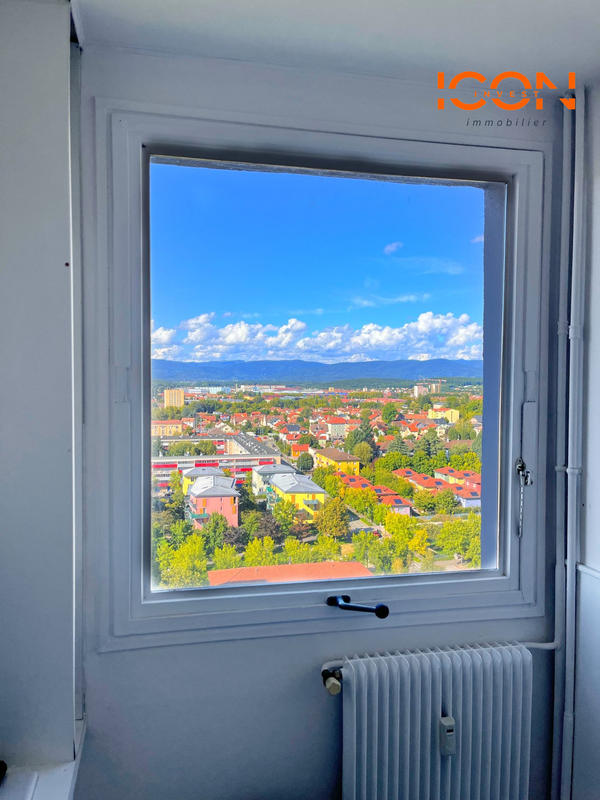 Appartement - 75 m² - 4 pièces