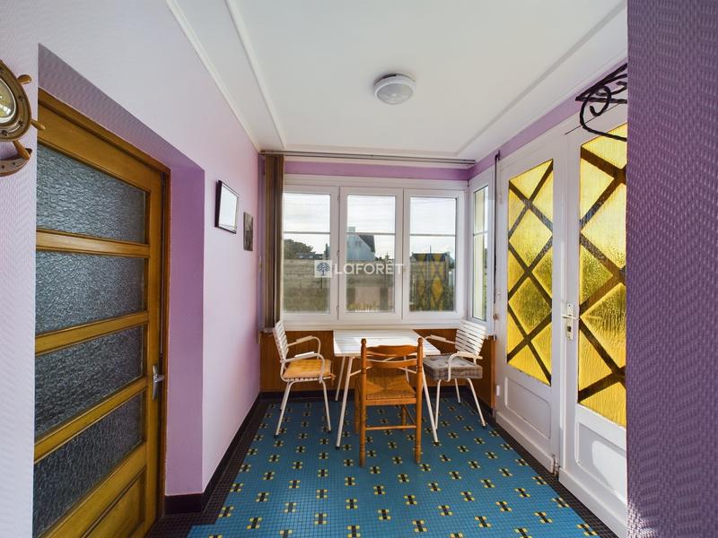 Maison - 121 m² - 6 pièces