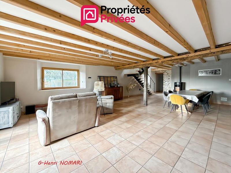 Maison - 165 m² - 7 pièces