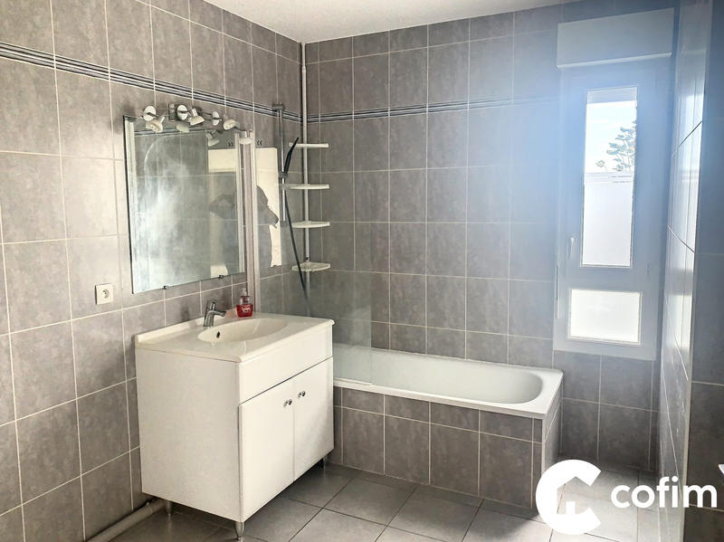 Appartement - 57 m² - 2 pièces