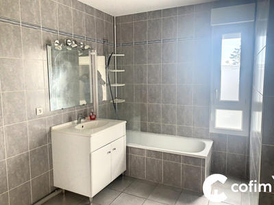 Appartement - 57 m² - 2 pièces