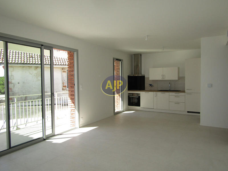 Appartement - 61 m² - 2 pièces