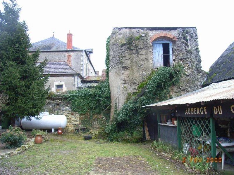 Maison - 370 m² - 11 pièces