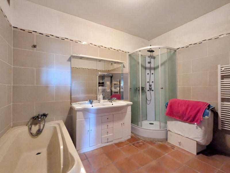 Villa - 165 m² - 5 pièces