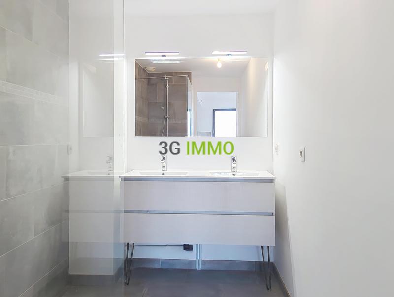 Appartement - 60 m² - 2 pièces