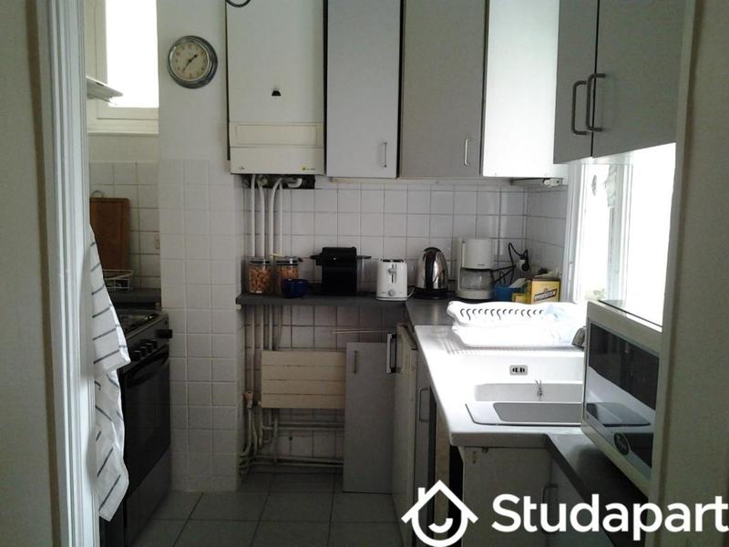 Chambre - 12 m² - 1 pièce