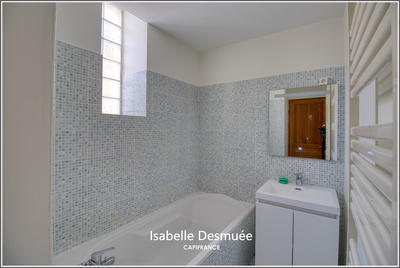 Maison - 98 m² - 5 pièces